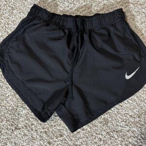 Nike Dri-FIT Running Shorts Womens Small Black Built-In Liner Mesh Athletic